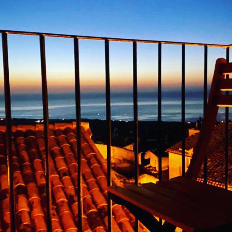 Perla Del Borgo Bed And Breakfast 산타 카테리나 델로 로니오 외부 사진
