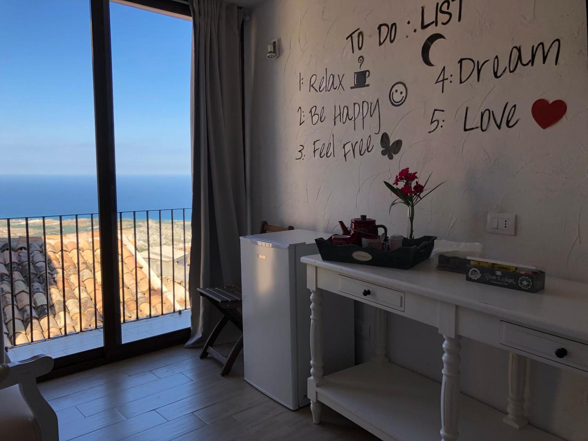Perla Del Borgo Bed And Breakfast 산타 카테리나 델로 로니오 외부 사진