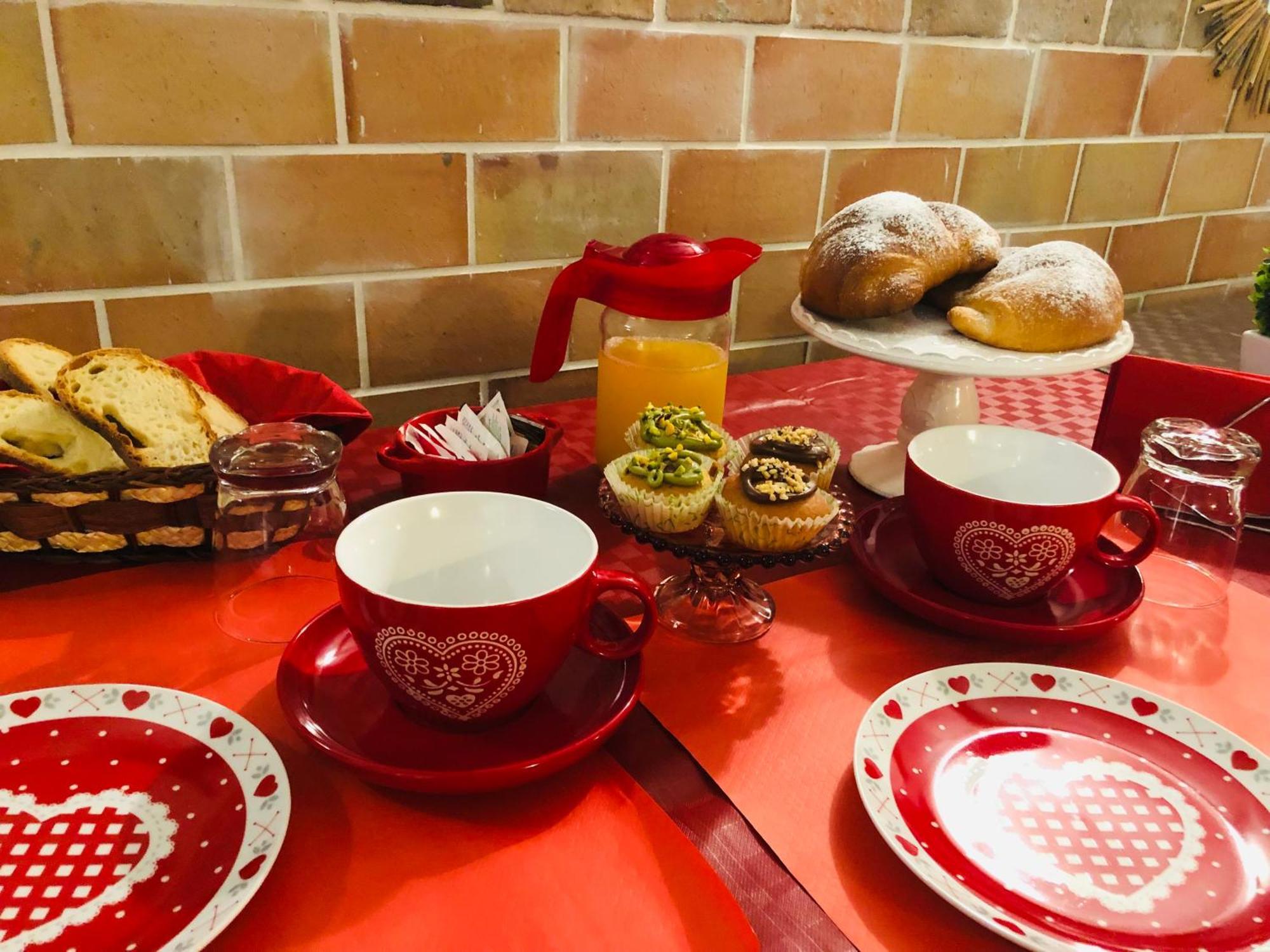 Perla Del Borgo Bed And Breakfast 산타 카테리나 델로 로니오 외부 사진