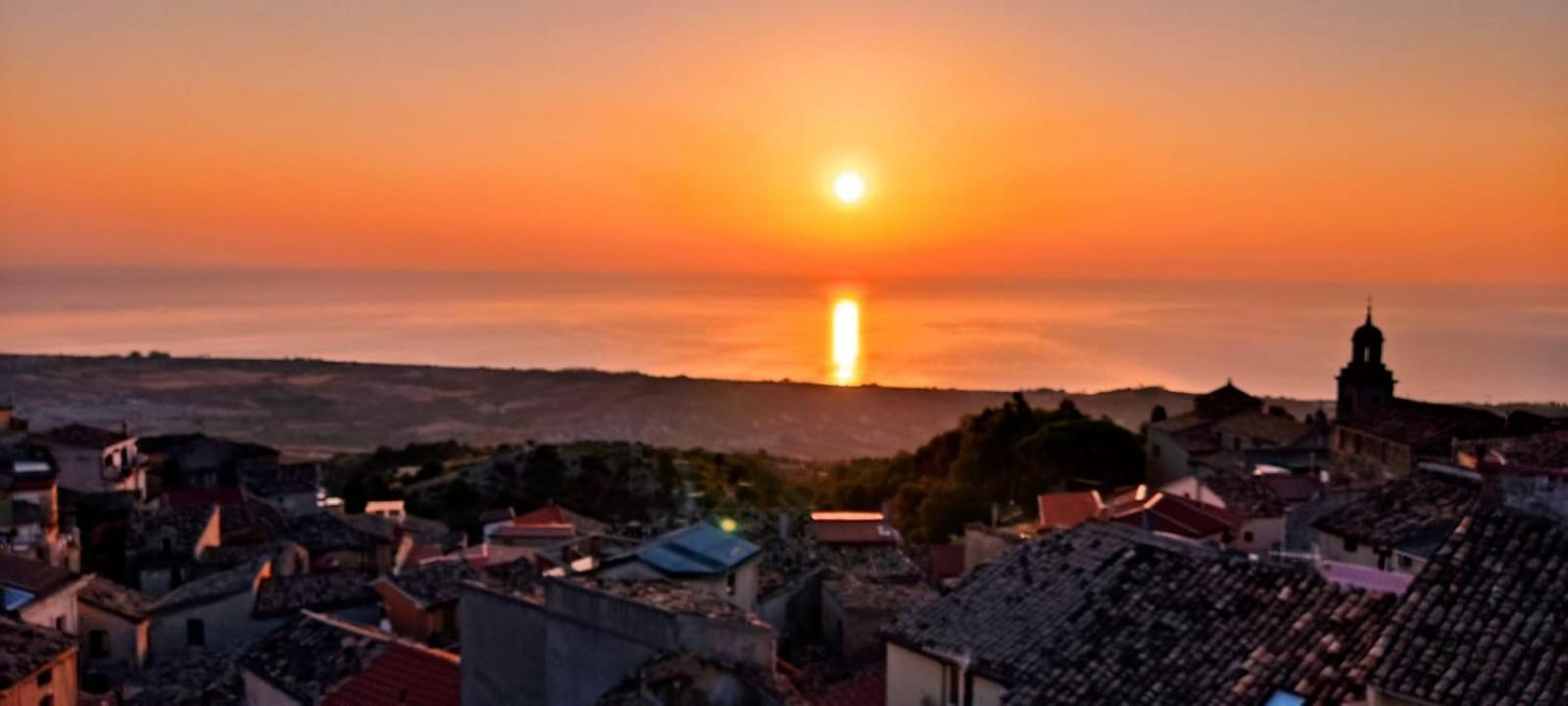 Perla Del Borgo Bed And Breakfast 산타 카테리나 델로 로니오 외부 사진
