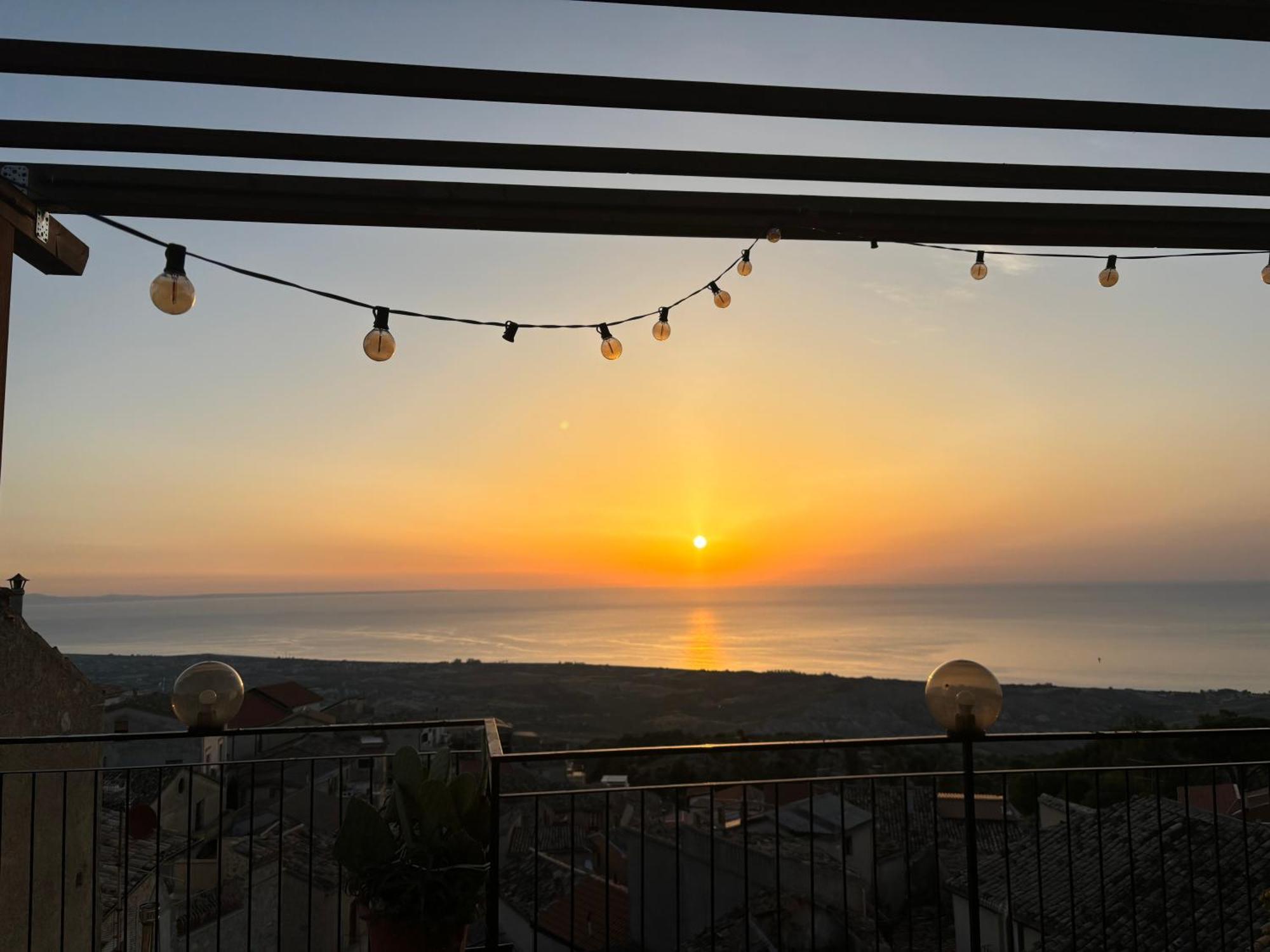 Perla Del Borgo Bed And Breakfast 산타 카테리나 델로 로니오 외부 사진