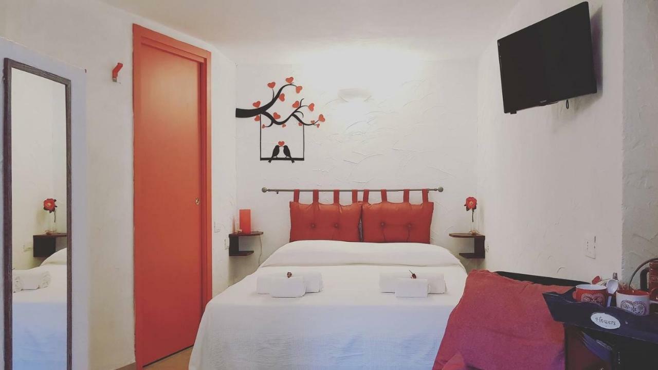 Perla Del Borgo Bed And Breakfast 산타 카테리나 델로 로니오 외부 사진